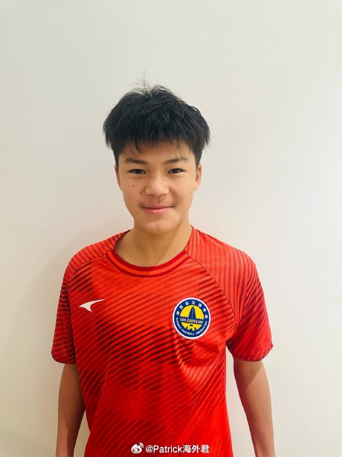 博主：劉凱源本賽季西班牙加泰U16優(yōu)選聯(lián)賽首發(fā)18次，已打入9球