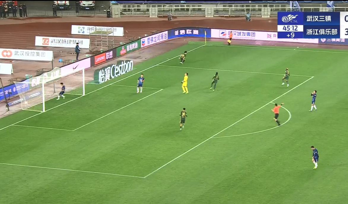 18歲王鈺棟中超處子球！三鎮(zhèn)后防白給，浙江半場(chǎng)4-0領(lǐng)先